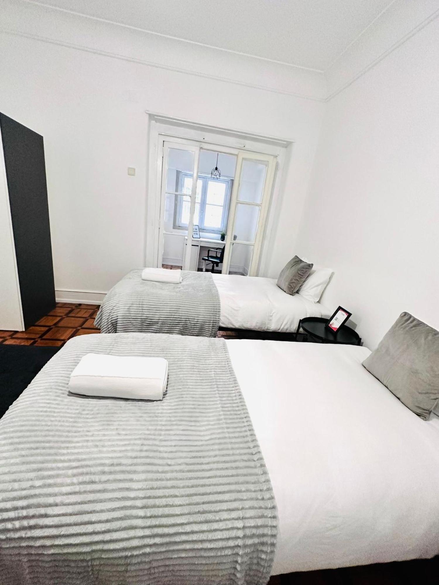 Rooms, Location For Tourists *