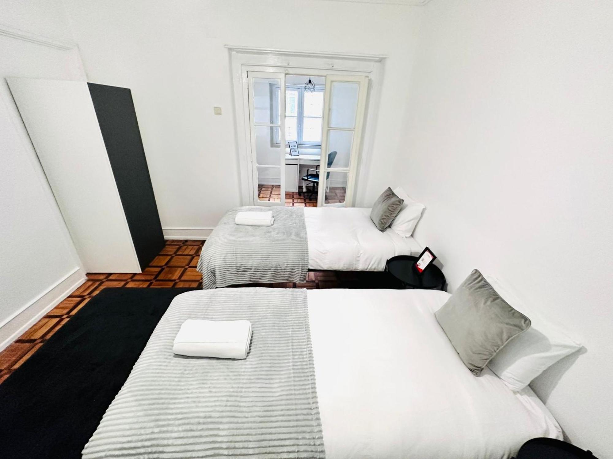Rooms, Location For Tourists Hostel *